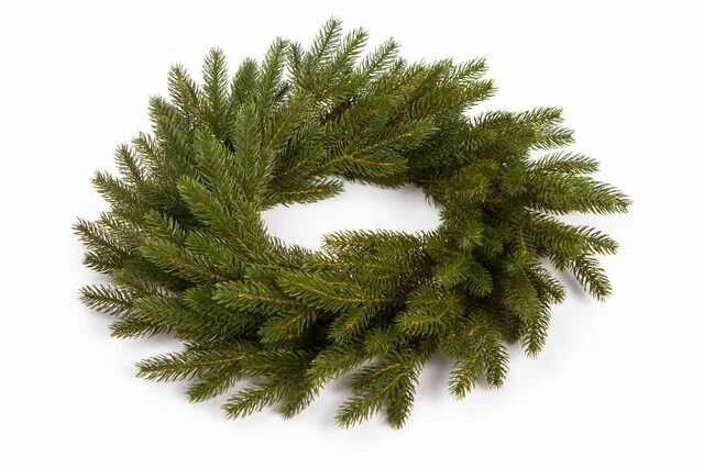 🌲 Vianočný veniec Smrek 100% 3D – 50 cm | Tmavozelený veniec s realistickými 3D vetvičkami