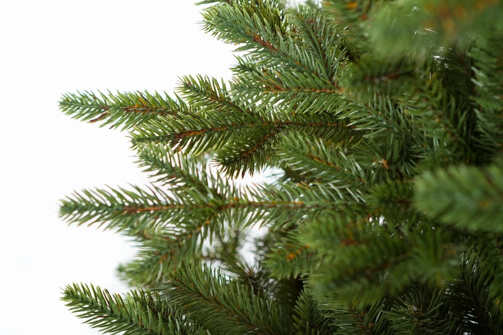 Smrek Karpatský 3D Vianočný stromček 240 cm