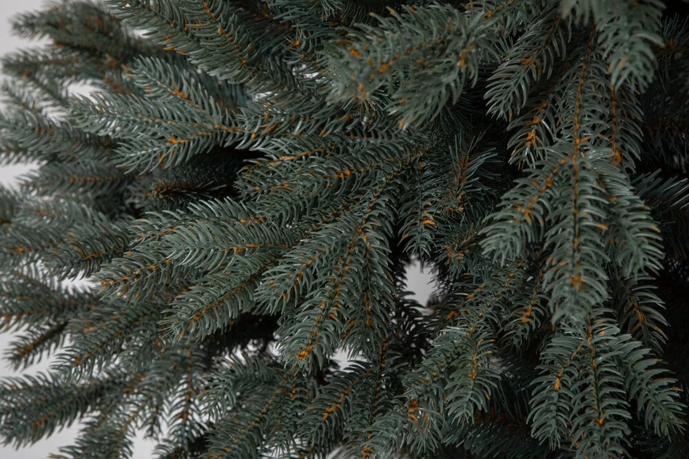 Smrek strieborný 3D Vianočný stromček 220 cm