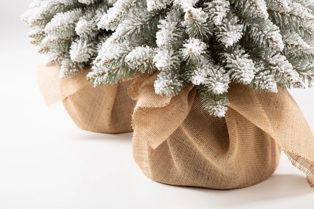 Smrek Cyperský zasnežený umelý stromček 180 cm